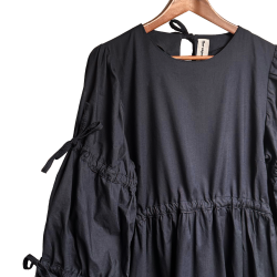 Jenna Layered Kjole - str. L-XL